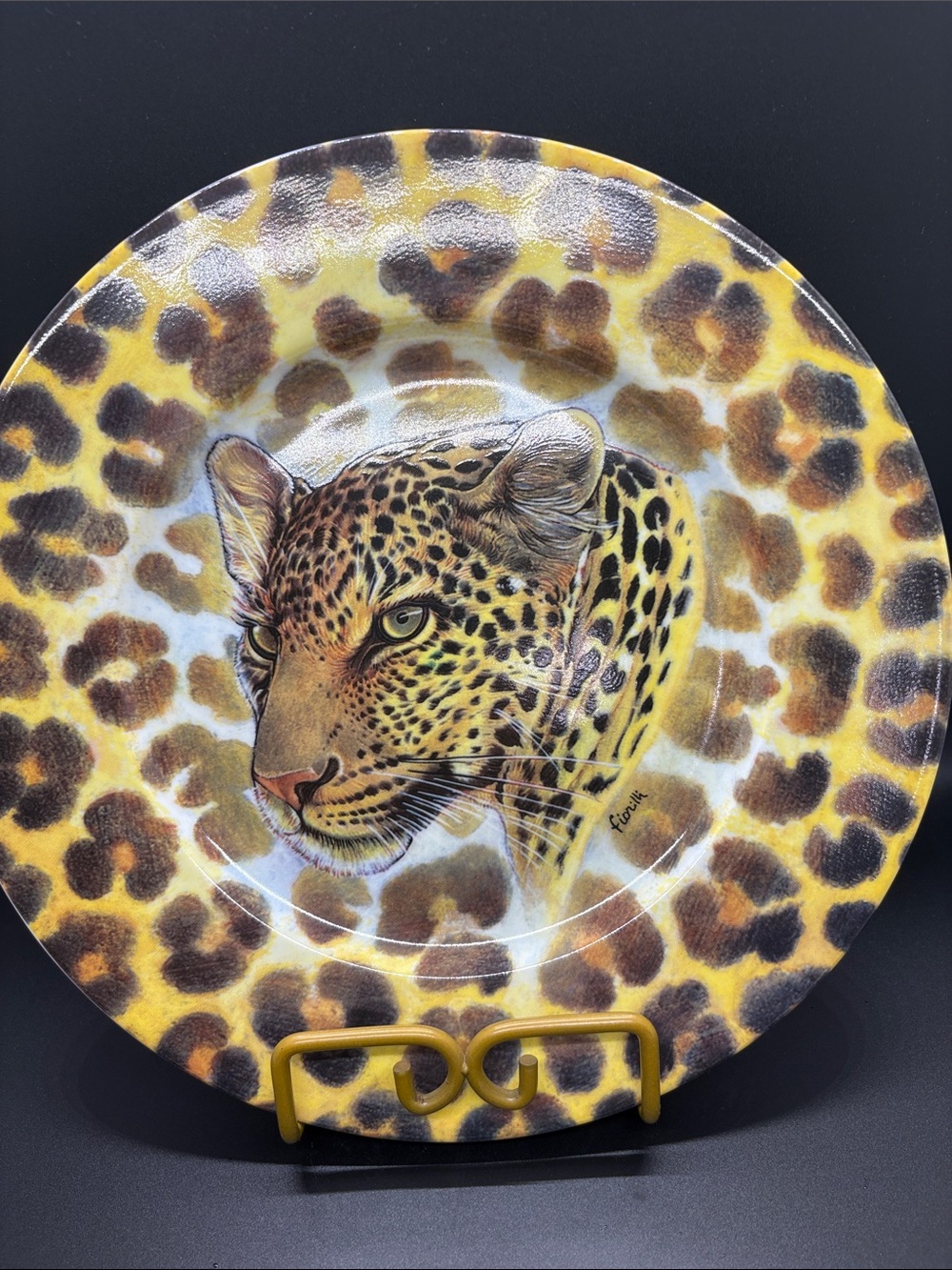 Limoges Collector Cheetah Dinner Plate